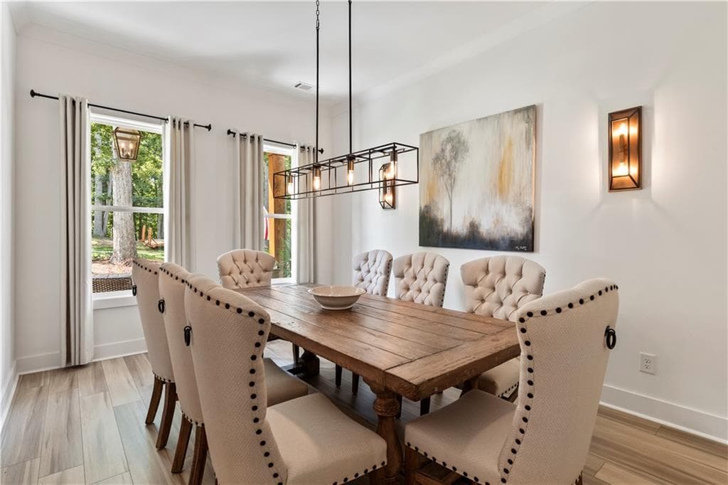 4 bedroom, 5 bathroom, 5,600 sq ft single family residence for sale at 6014 Warpath Road, Flowery Branch, GA 30542 — photo 6