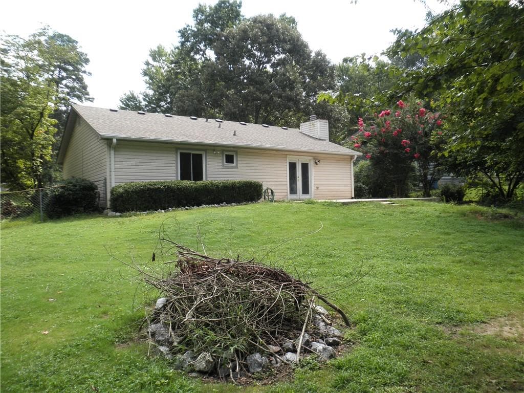 3 bedroom, 2 bathroom, 1,208 sq ft single family residence for rent at 1439 Ridgewood Place, Lawrenceville, GA 30043 for $1,775 a month — photo 9