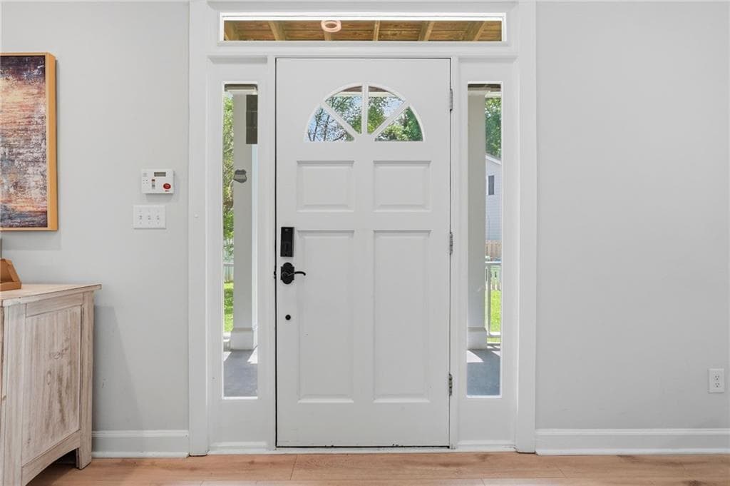 2 bedroom, 3 bathroom single family residence for rent at 312 Glenwood Avenue, Atlanta, GA 30312 for $2,600 a month — photo 4