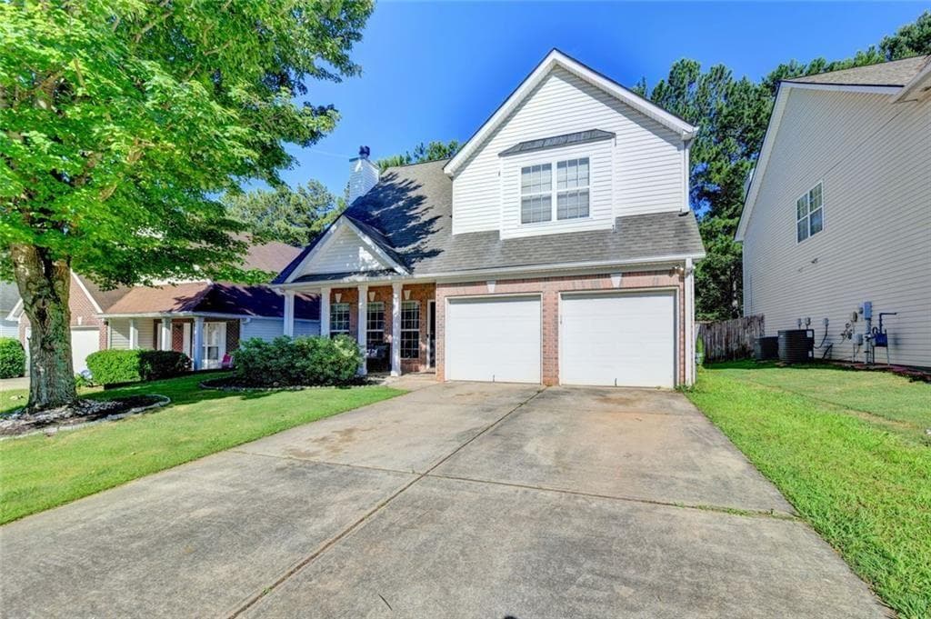 3 bedroom, 3 bathroom, 2,273 sq ft single family residence under contract at 270 Hulan Way, Lawrenceville, GA 30044 — photo 2