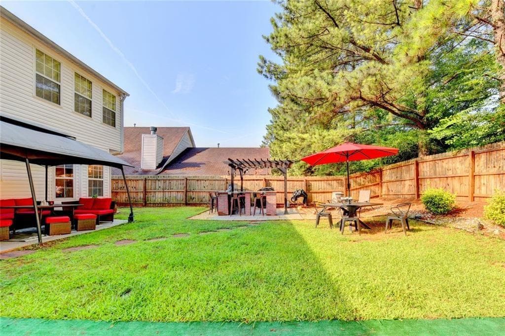 3 bedroom, 3 bathroom, 2,273 sq ft single family residence under contract at 270 Hulan Way, Lawrenceville, GA 30044 — photo 9