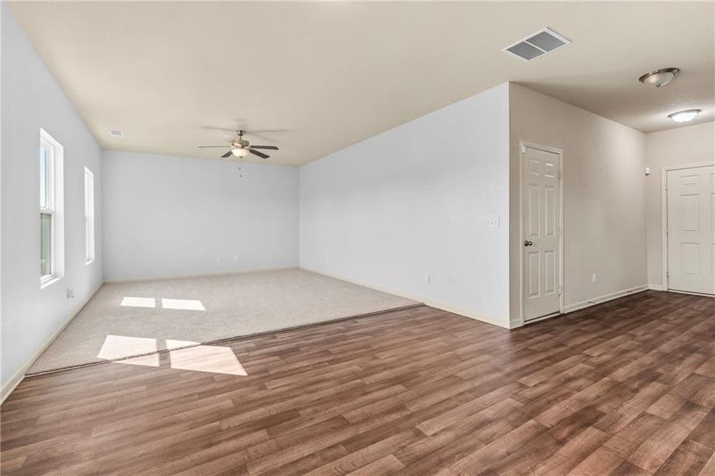 4 bedroom, 3 bathroom, 1,837 sq ft single family residence for sale at 337 Darling Lane, Pendergrass, GA 30567 — photo 7