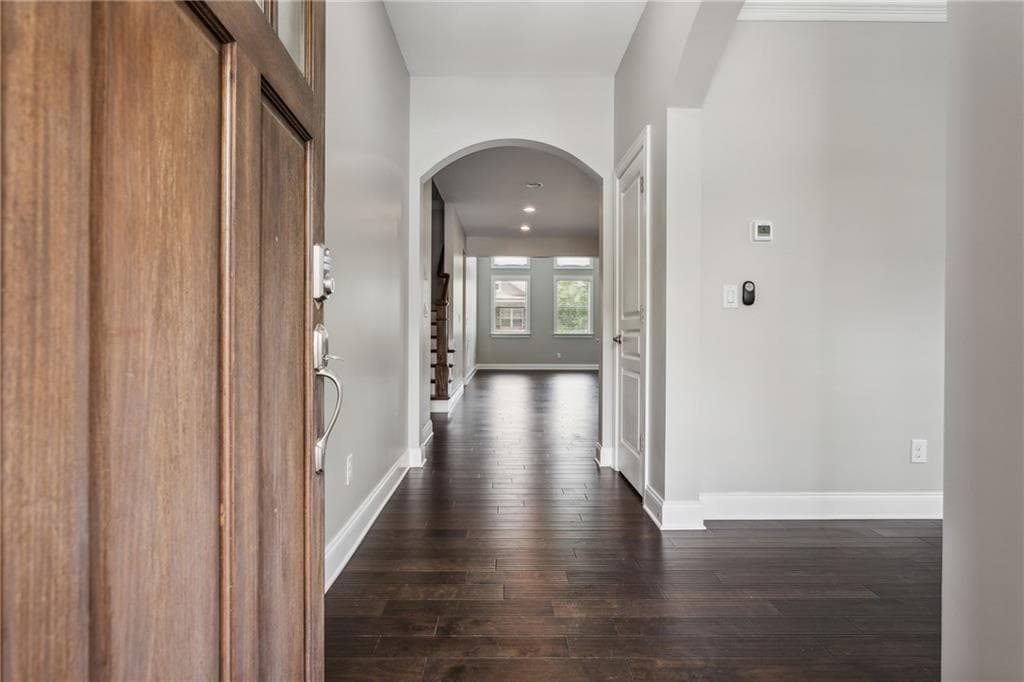 4 bedroom, 5 bathroom, 3,347 sq ft single family residence for rent at 2040 Secretariat Gait Way, Suwanee, GA 30024 for $4,250 a month — photo 2