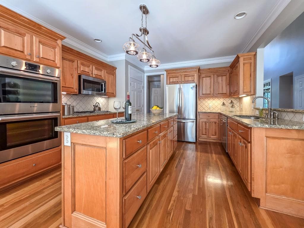 5 bedroom, 4 bathroom, 4,225 sq ft single family residence for sale at 2671 Corinault Way, Acworth, GA 30101 — photo 10