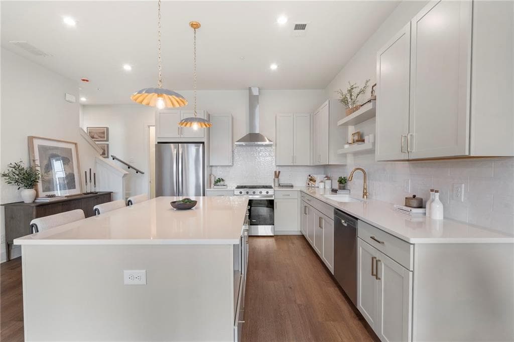 2 bedroom, 2 bathroom, 1,371 sq ft condominium for sale at 919 Hughley Circle SE 72, Atlanta, GA 30316 — photo 7