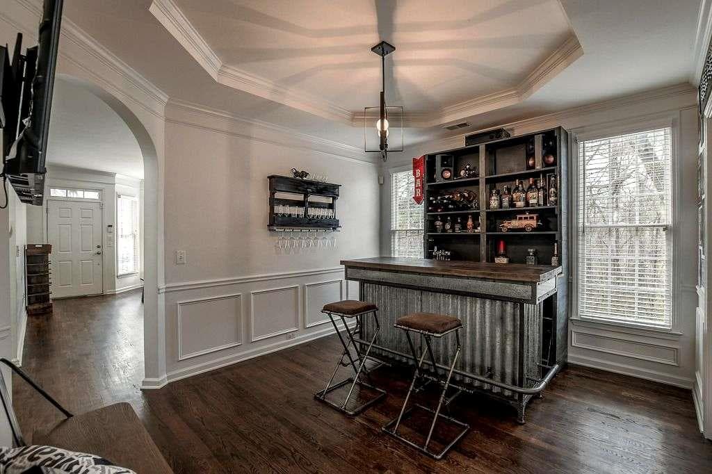 4 bedroom, 3 bathroom, 2,894 sq ft townhouse for sale at 2436 Leaf Hollow Court, Atlanta, GA 30339 — photo 8