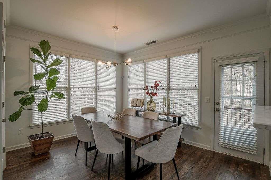 4 bedroom, 3 bathroom, 2,894 sq ft townhouse for sale at 2436 Leaf Hollow Court, Atlanta, GA 30339 — photo 9