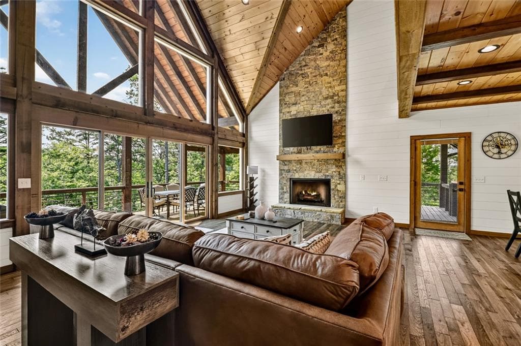 4 bedroom, 4 bathroom, 3,471 sq ft single family residence for sale at 279 Shallow Water Trail, Talking Rock, GA 30175 — photo 5