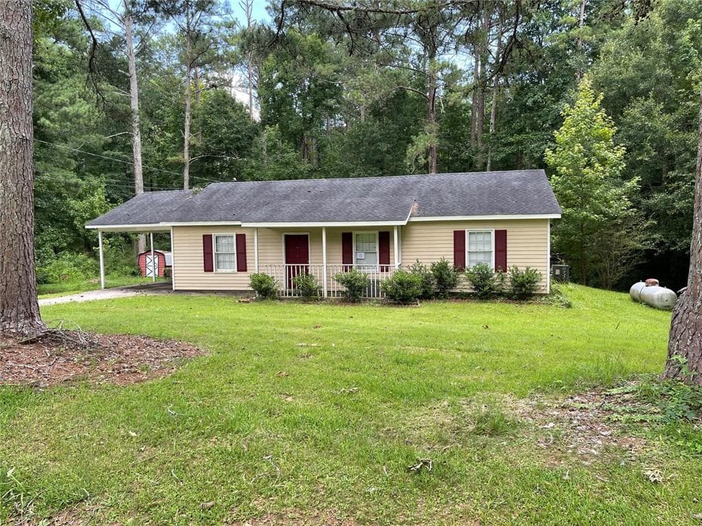 3 bedroom, 2 bathroom, 1,164 sq ft single family residence under contract at 200 Glover Circle, Newnan, GA 30263 — photo 8