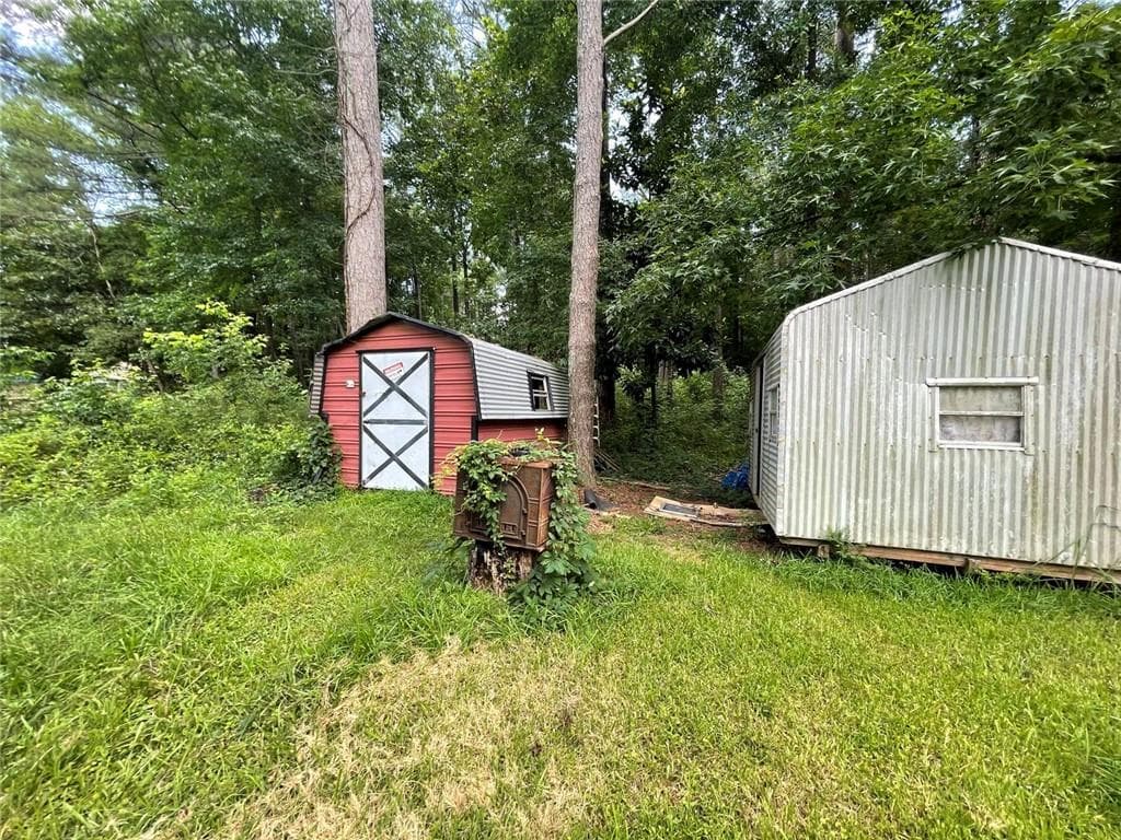 3 bedroom, 2 bathroom, 1,164 sq ft single family residence under contract at 200 Glover Circle, Newnan, GA 30263 — photo 10