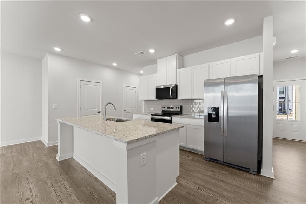 3 bedroom, 3 bathroom, 1,936 sq ft townhouse for rent at 1922 Westwind, Lawrenceville, GA 30043 for $2,300 a month — photo 2