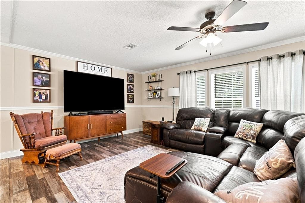 3 bedroom, 2 bathroom, 1,568 sq ft single family residence for sale at 82 Gregory Drive, Jasper, GA 30143 — photo 9