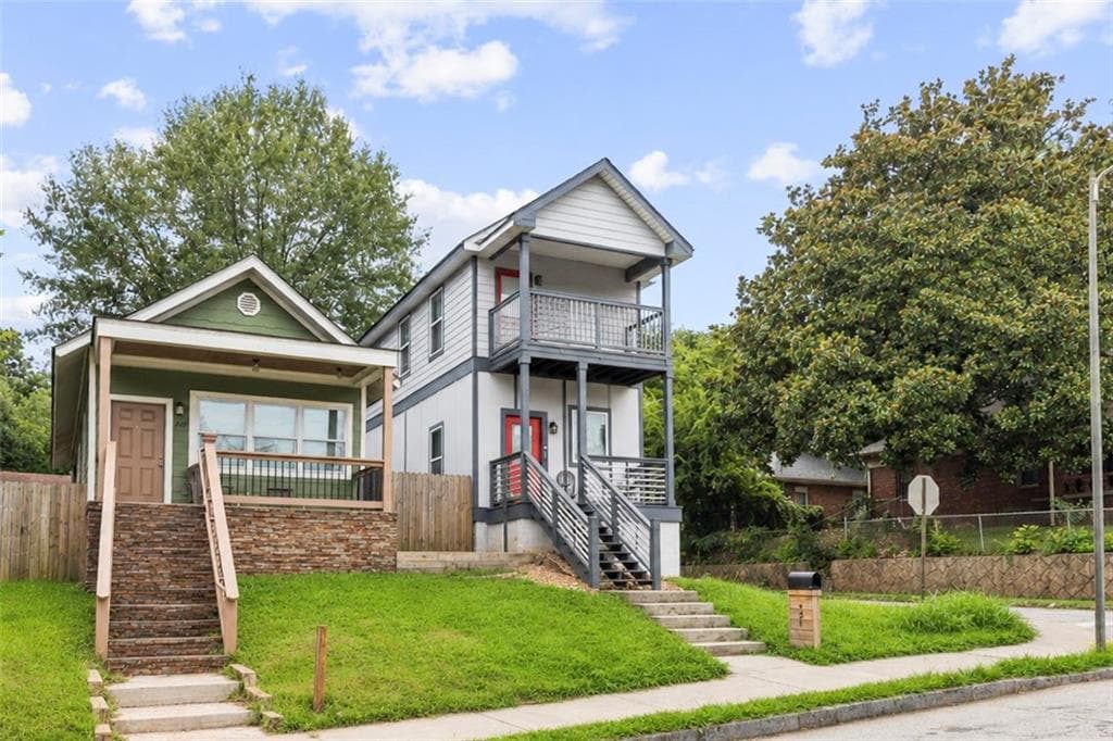 3 bedroom, 3 bathroom, 1,448 sq ft single family residence for rent at 494 Rockwell Street, Atlanta, GA 30310 for $2,100 a month — photo 2