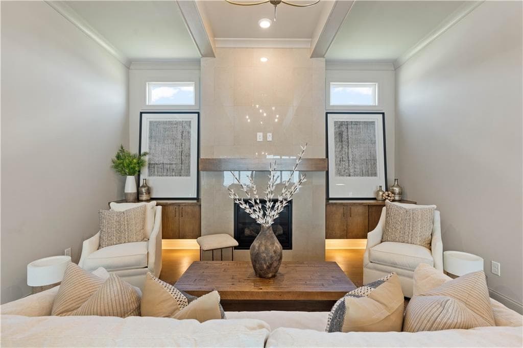3 bedroom, 2 bathroom, 1,800 sq ft single family residence for sale at 1020 Eastman Court, Hoschton, GA 30548 — photo 5