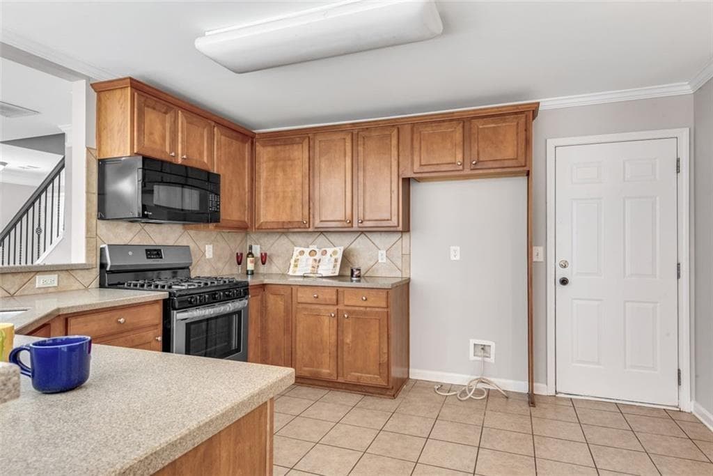4 bedroom, 3 bathroom, 1,878 sq ft townhouse for rent at 268 Balaban Circle, Woodstock, GA 30188 for $2,600 a month — photo 2