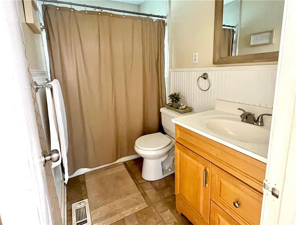 3 bedroom, 1 bathroom, 1,088 sq ft single family residence for rent at 2560 Walton Way, Marietta, GA 30060 for $2,000 a month — photo 9