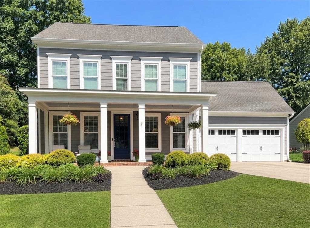 5 bedroom, 3 bathroom, 2,950 sq ft single family residence for sale at 5952 Deer Chase Lane, Hoschton, GA 30548 — photo 2