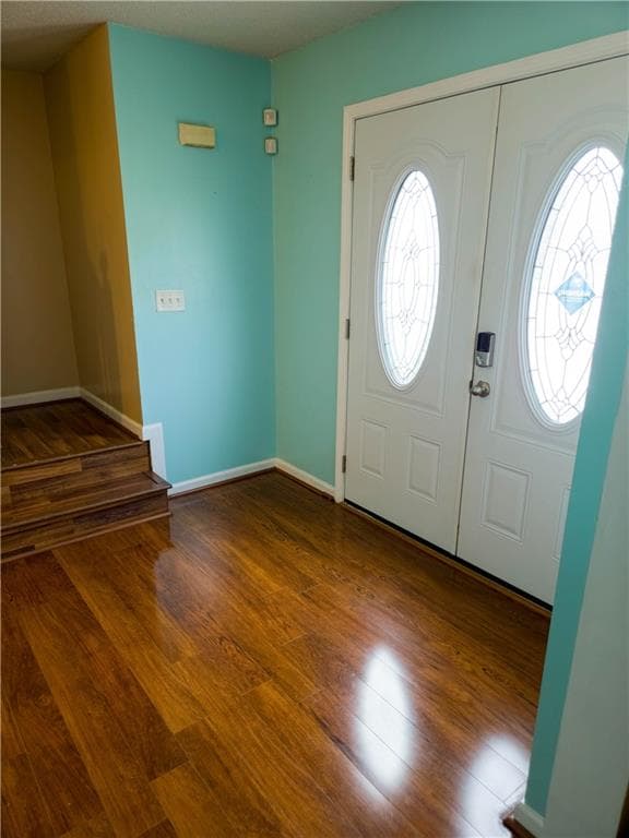 4 bedroom, 3 bathroom, 2,544 sq ft single family residence for sale at 6807 Hill Creek Cove, Lithonia, GA 30058 — photo 2