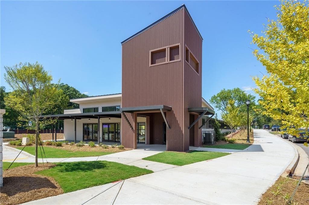 3 bedroom, 3 bathroom, 1,429 sq ft townhouse for sale at 1354 Breezy Street SE 250, Atlanta, GA 30315 — photo 4