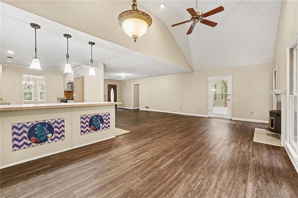 4 bedroom, 3 bathroom, 3,349 sq ft single family residence for sale at 6160 Picketts Ridge, Acworth, GA 30101 — photo 7