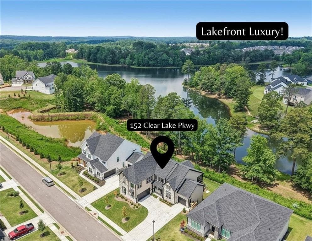 5 bedroom, 5 bathroom, 5,180 sq ft single family residence for sale at 152 Clear Lake Parkway, Hoschton, GA 30548 — photo 2