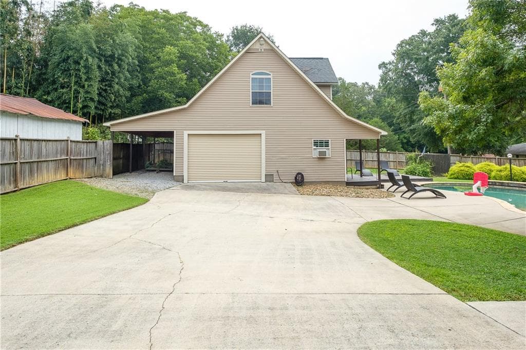 3 bedroom, 2 bathroom, 1,400 sq ft single family residence under contract at 105 Morgan Street, Rockmart, GA 30153 — photo 6
