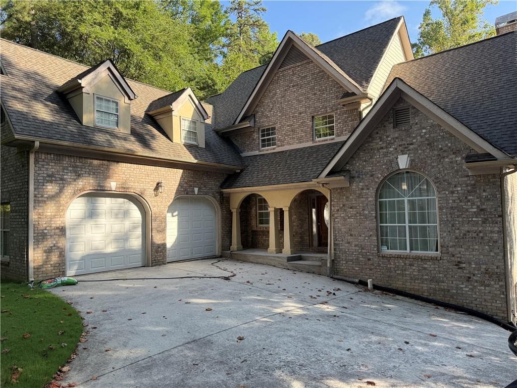 5 bedroom, 5 bathroom, 4,004 sq ft single family residence for sale at 3150 Haverhill Cove, Conyers, GA 30012 — photo 2