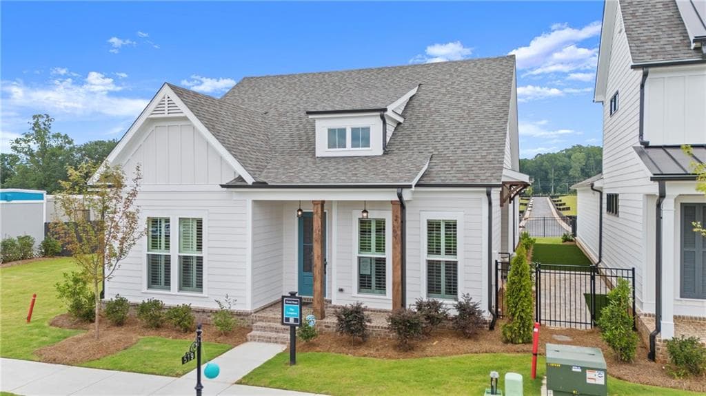 3 bedroom, 2 bathroom, 1,800 sq ft single family residence for sale at 1020 Eastman Court, Hoschton, GA 30548 — photo 7
