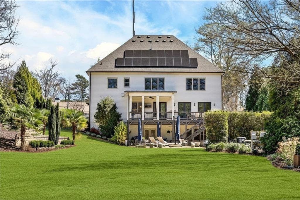 7 bedroom, 7 bathroom, 6,685 sq ft single family residence under contract at 2838 Redding Road, Atlanta, GA 30319 — photo 9