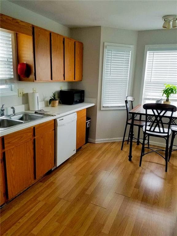 4 bedroom, 4 bathroom, 1,600 sq ft quadruplex for rent at 1738 Taylor Street A2, Atlanta, GA 30318 for $2,900 a month — photo 5