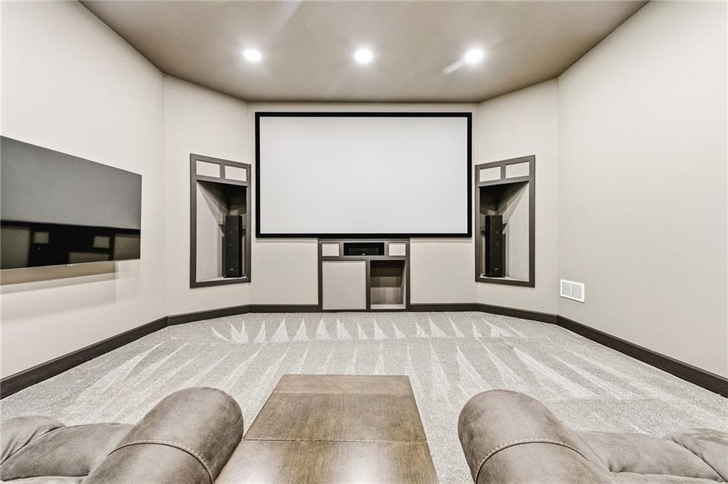 5 bedroom, 5 bathroom, 3,823 sq ft single family residence for sale at 5211 Forest View Trail, Mableton, GA 30126 — photo 2