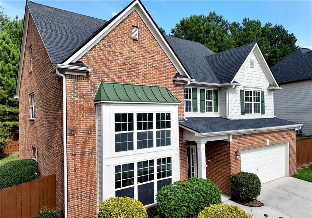 6 bedroom, 4 bathroom, 3,333 sq ft single family residence for sale at 6015 Thrasher Court, Cumming, GA 30028 — photo 8