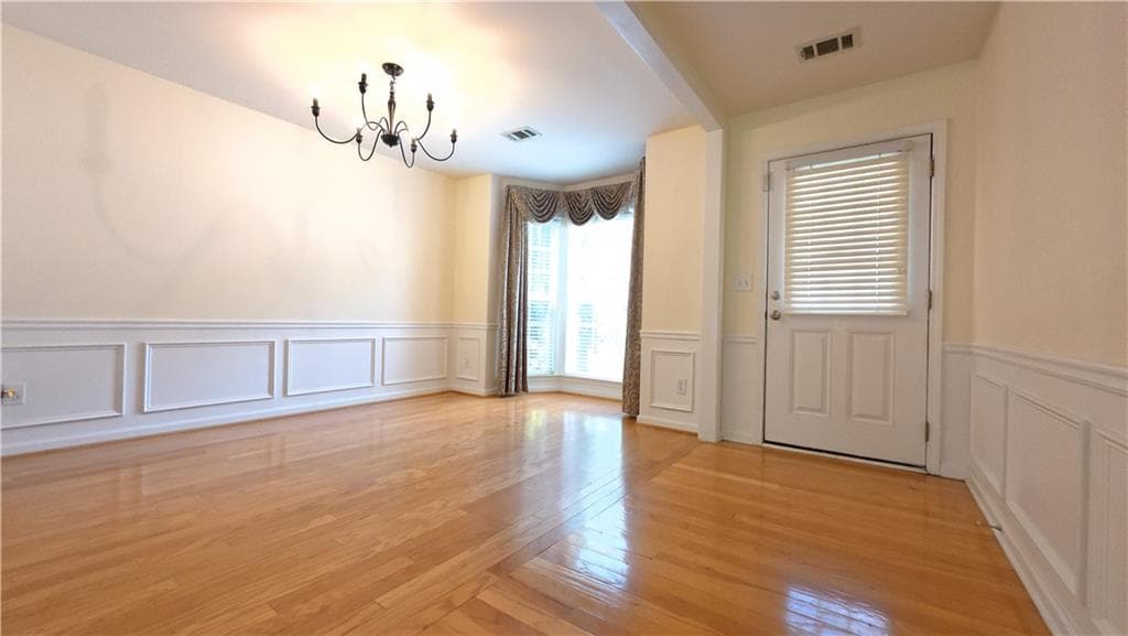 3 bedroom, 3 bathroom, 1,952 sq ft single family residence for rent at 135 Friars Head Drive, Suwanee, GA 30024 for $2,600 a month — photo 8
