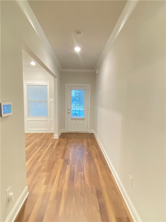 4 bedroom, 3 bathroom, 2,644 sq ft single family residence for sale at 3290 Summerpoint Crossing, Cumming, GA 30028 — photo 8
