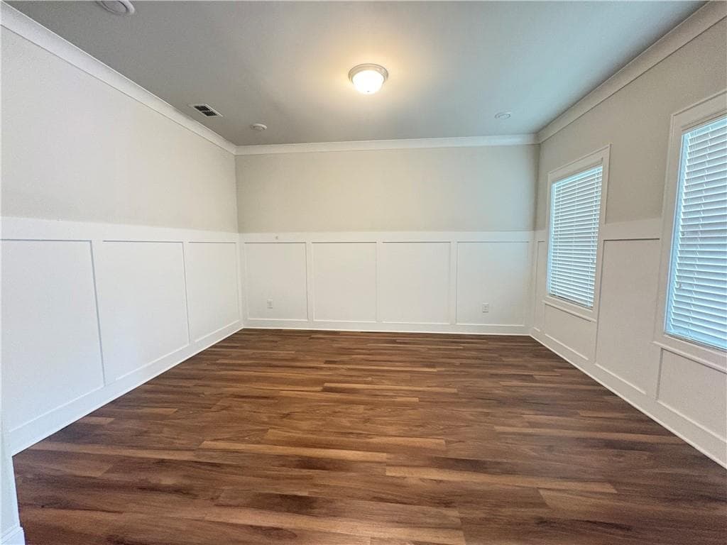 4 bedroom, 3 bathroom, 2,644 sq ft single family residence for sale at 3290 Summerpoint Crossing, Cumming, GA 30028 — photo 9
