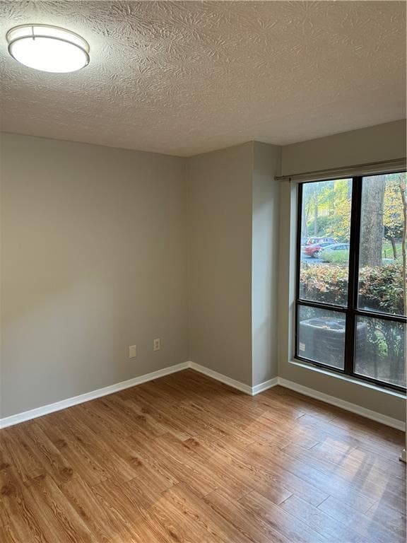 2 bedroom, 2 bathroom condominium for rent at 1413 Tuxworth Circle, Decatur, GA 30033 for $1,850 a month — photo 7