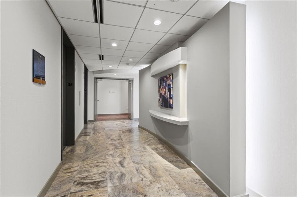 1 bedroom, 1 bathroom, 781 sq ft condominium for rent at 3338 Peachtree Road 1104, Atlanta, GA 30326 for $1,750 a month — photo 5