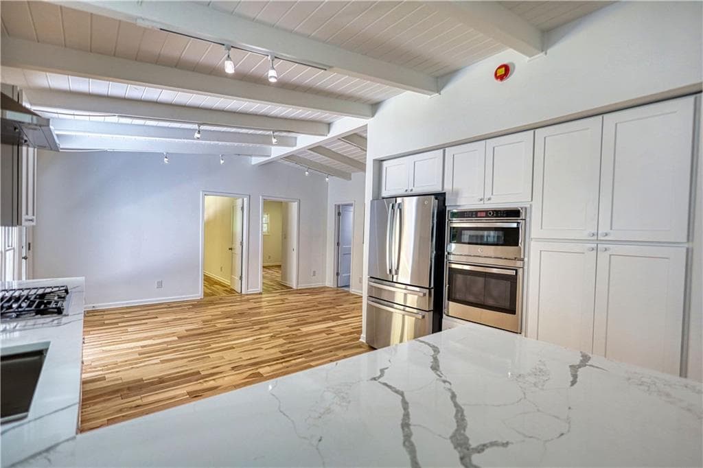 4 bedroom, 3 bathroom, 2,611 sq ft single family residence for sale at 2143 Melante Drive, Atlanta, GA 30324 — photo 5