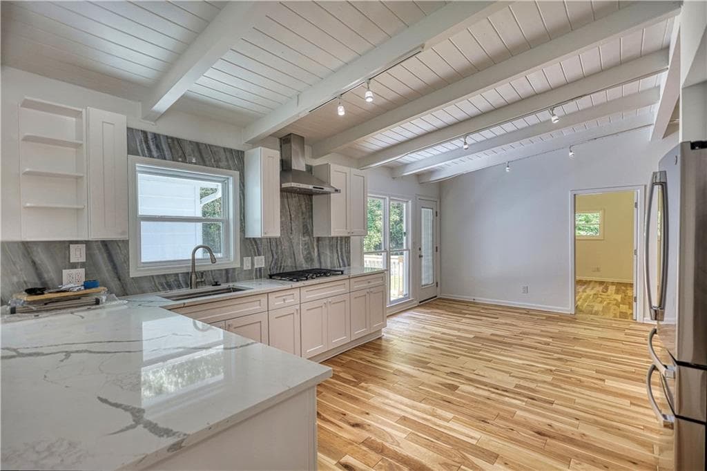 4 bedroom, 3 bathroom, 2,611 sq ft single family residence for sale at 2143 Melante Drive, Atlanta, GA 30324 — photo 6