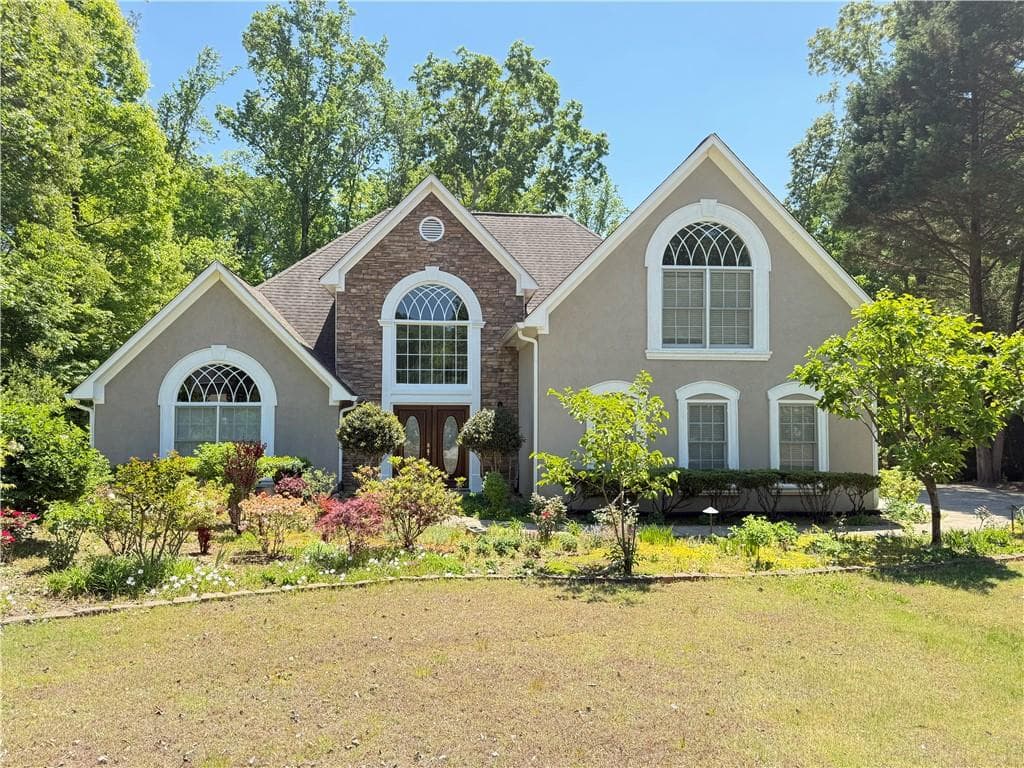 3 bedroom, 3 bathroom, 2,804 sq ft single family residence under contract at 561 Sweetfern Lane, Sugar Hill, GA 30518