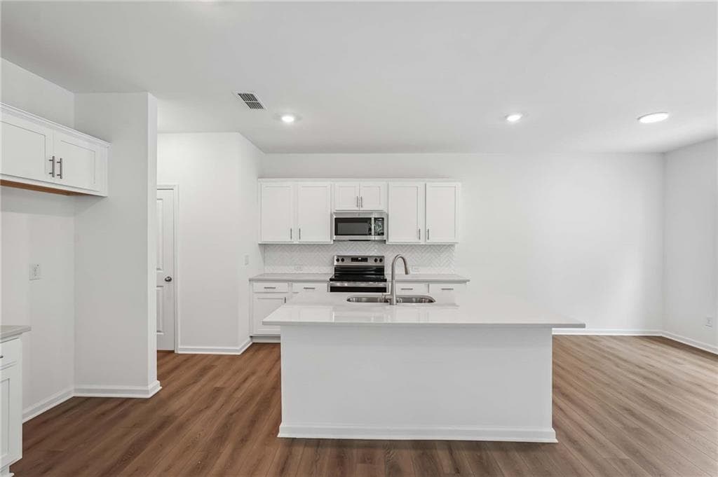 3 bedroom, 3 bathroom, 1,801 sq ft townhouse under contract at 316 Dearborn Drive, Cartersville, GA 30120 — photo 9