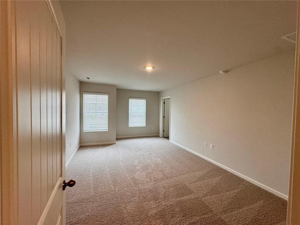 3 bedroom, 3 bathroom, 1,877 sq ft townhouse for rent at 24 Berryville Drive, Dawsonville, GA 30534 for $1,950 a month — photo 8
