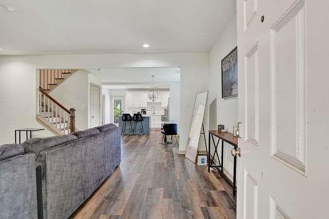 4 bedroom, 3 bathroom, 1,988 sq ft single family residence for sale at 128 Nathan Road, Atlanta, GA 30331 — photo 4