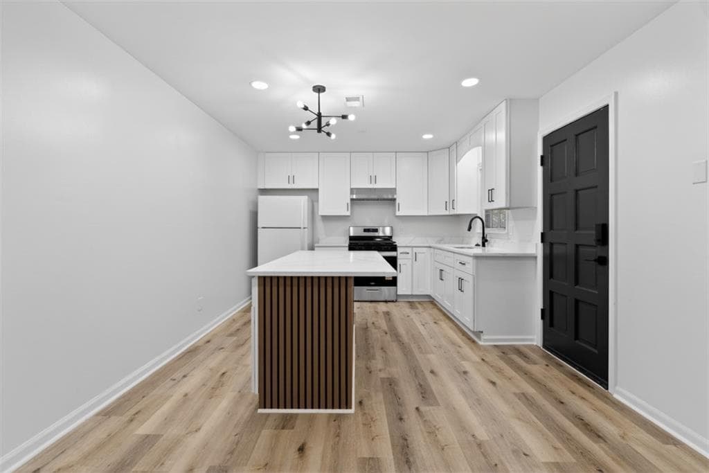 4 bedroom, 4 bathroom, 1,872 sq ft single family residence for sale at 4165 Eliza Court, Snellville, GA 30039 — photo 8