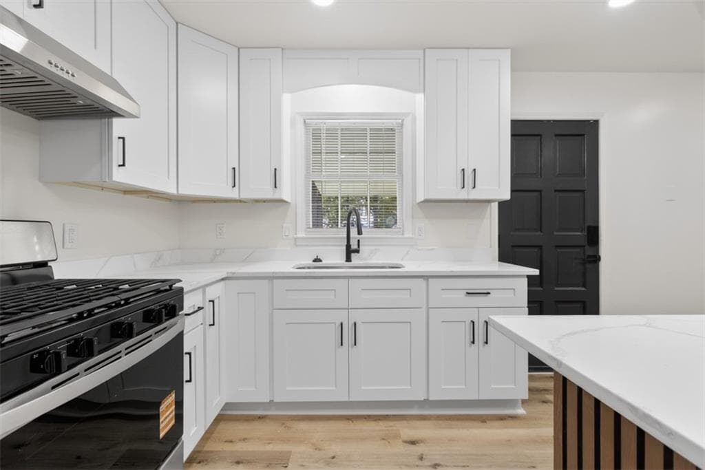 4 bedroom, 4 bathroom, 1,872 sq ft single family residence for sale at 4165 Eliza Court, Snellville, GA 30039 — photo 10