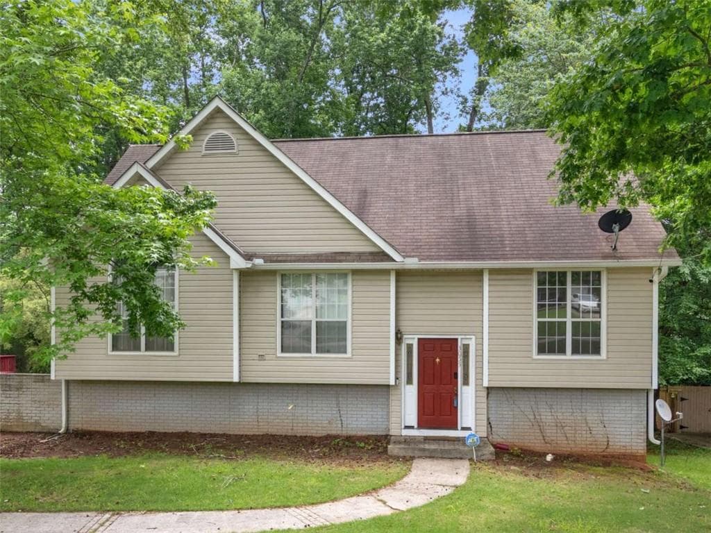3 bedroom, 2 bathroom, 1,510 sq ft single family residence for sale at 3055 Deerfield Way, Rex, GA 30273
