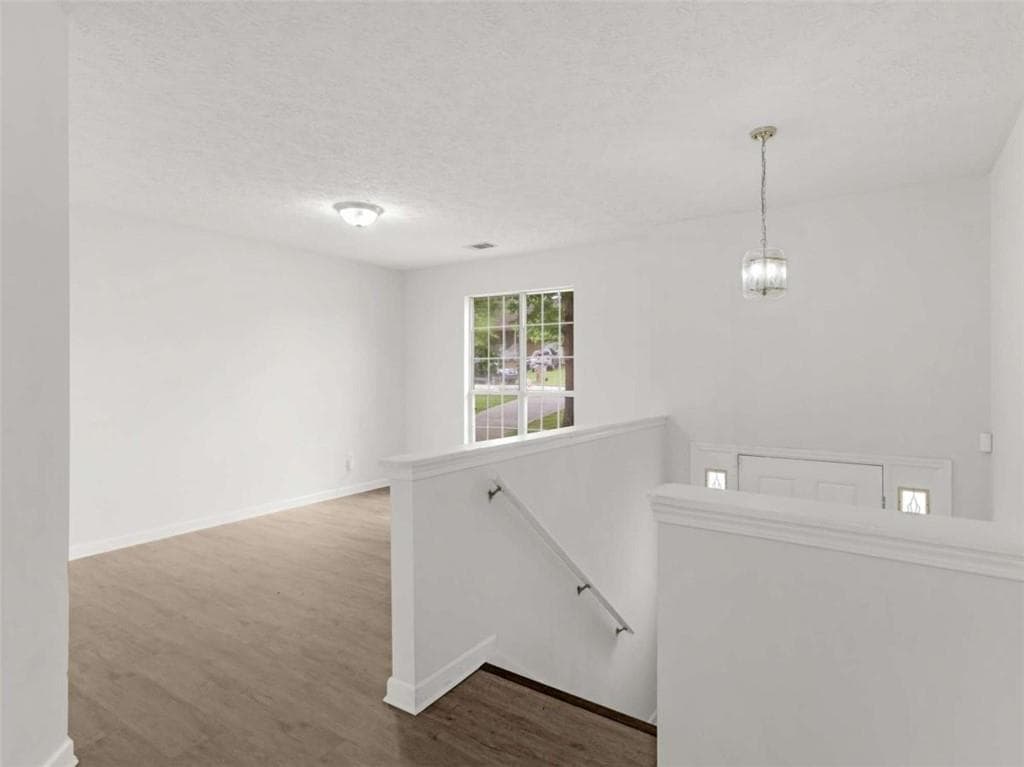 3 bedroom, 2 bathroom, 1,510 sq ft single family residence for sale at 3055 Deerfield Way, Rex, GA 30273 — photo 3