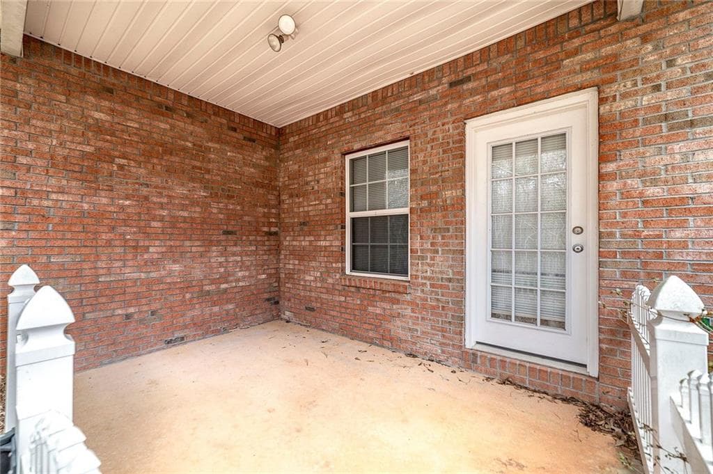 4 bedroom, 3 bathroom, 1,775 sq ft single family residence for sale at 140 Astilbe Meadow Drive, Locust Grove, GA 30248 — photo 6