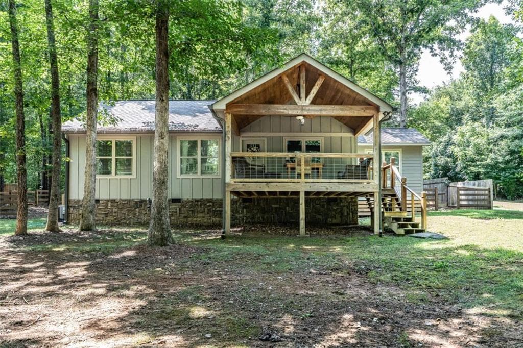 4 bedroom, 2 bathroom, 1,290 sq ft single family residence for sale at 1437 Ben Mosley Circle, Summerville, GA 30747