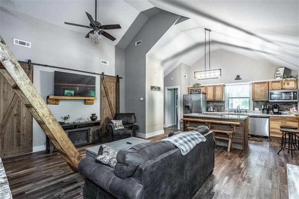 4 bedroom, 2 bathroom, 1,290 sq ft single family residence for sale at 1437 Ben Mosley Circle, Summerville, GA 30747 — photo 8